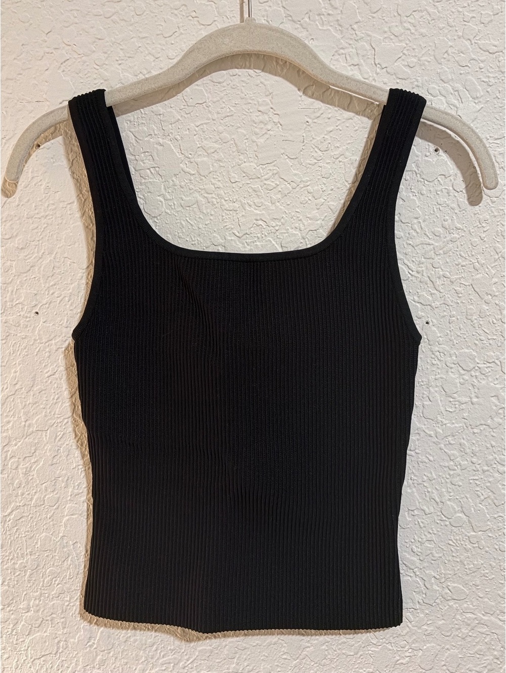 Aritzia Sculpt Knit Black Tank Top